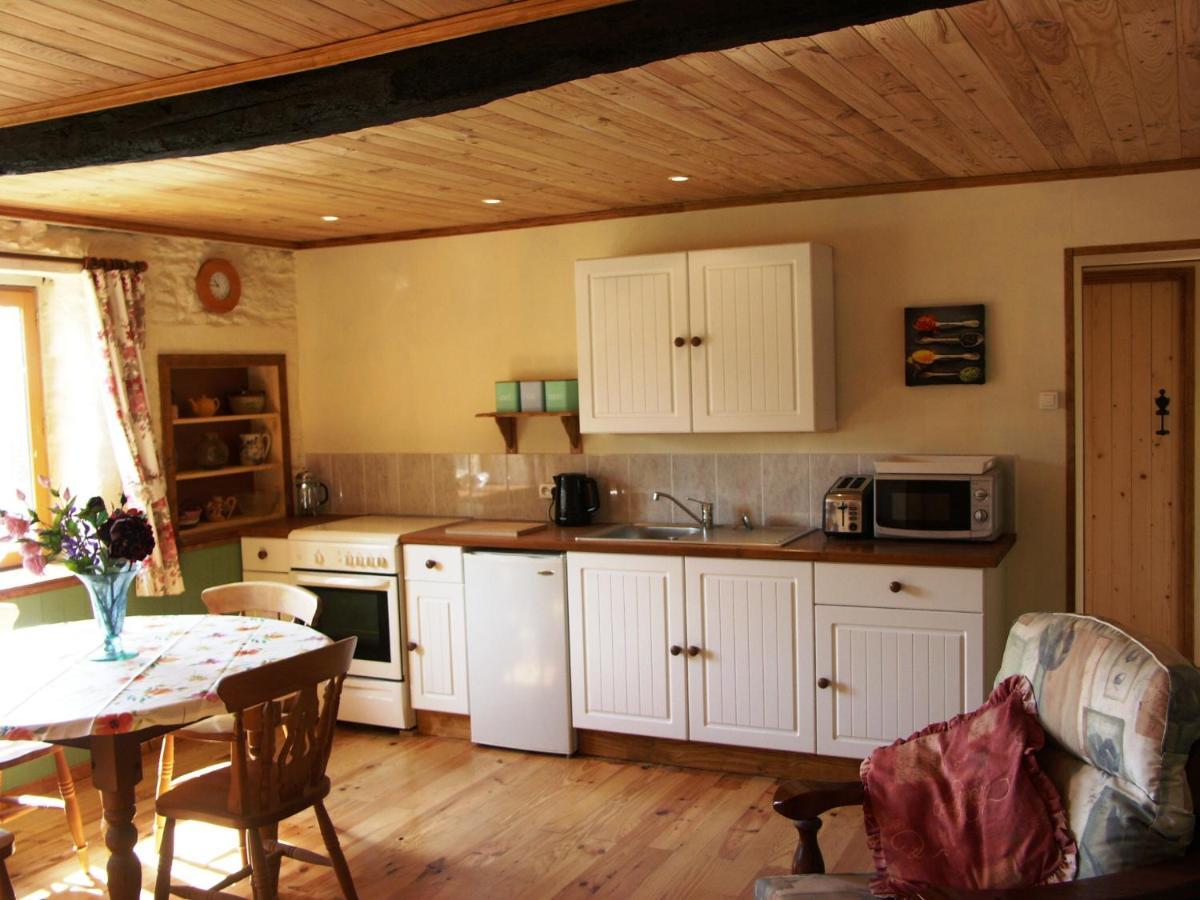 Chalet De Rose Moutier-Malcard Zewnętrze zdjęcie