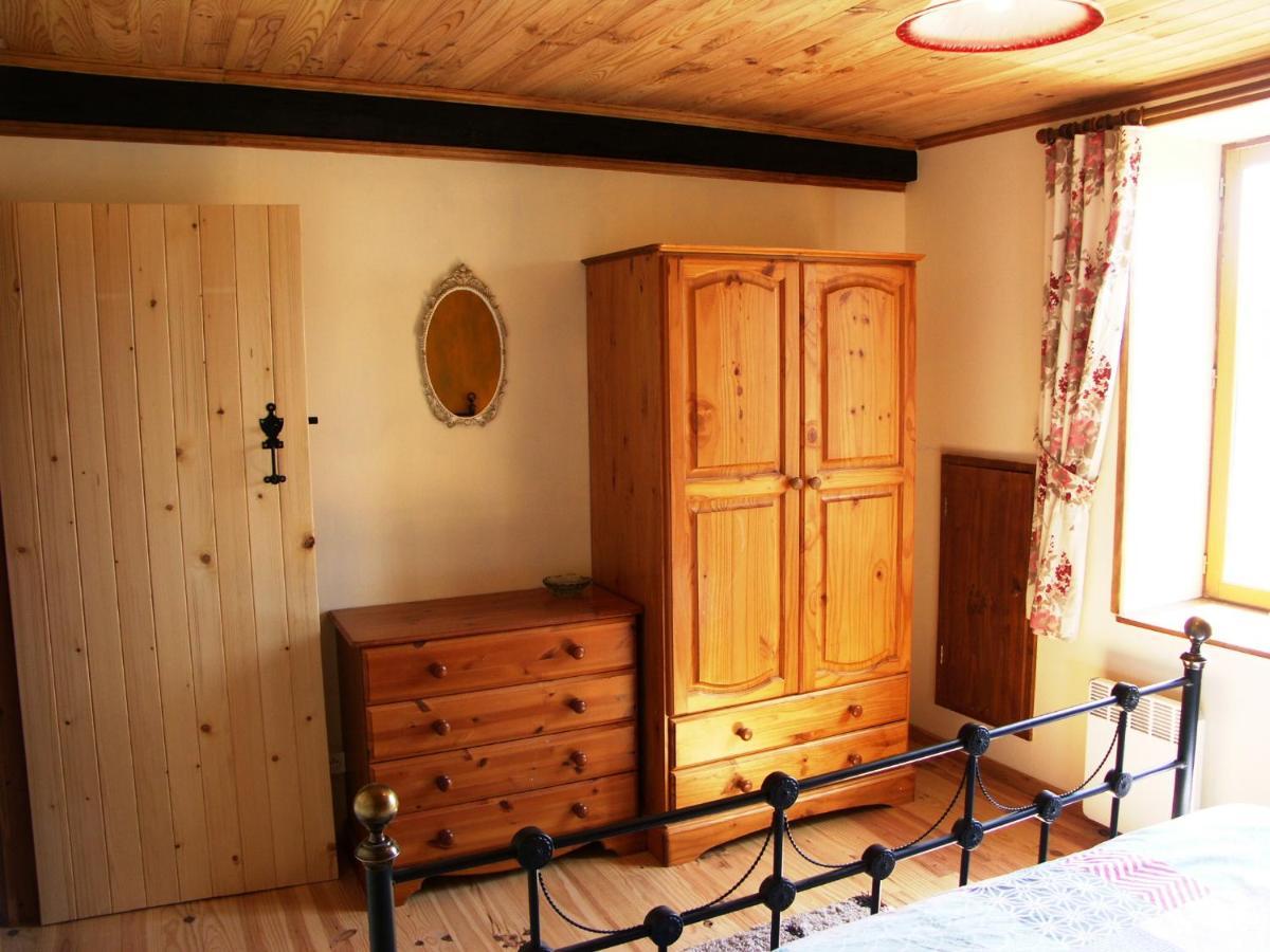 Chalet De Rose Moutier-Malcard Zewnętrze zdjęcie